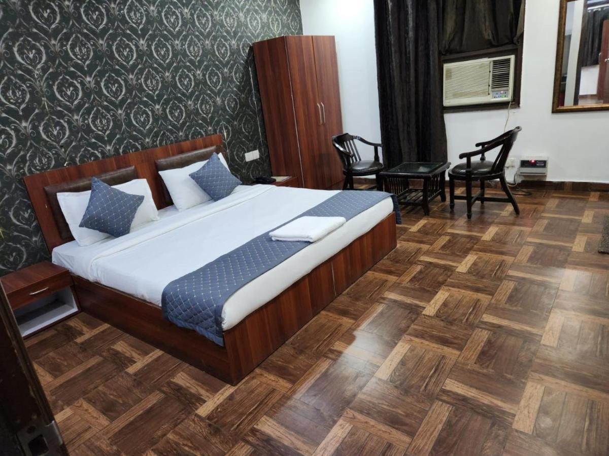 Hotel Aerotech Suite Neu-Delhi Exterior foto